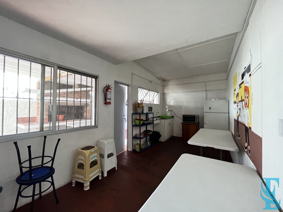 Local Comercial ID.333 - GRAN LOCAL EN VENTA