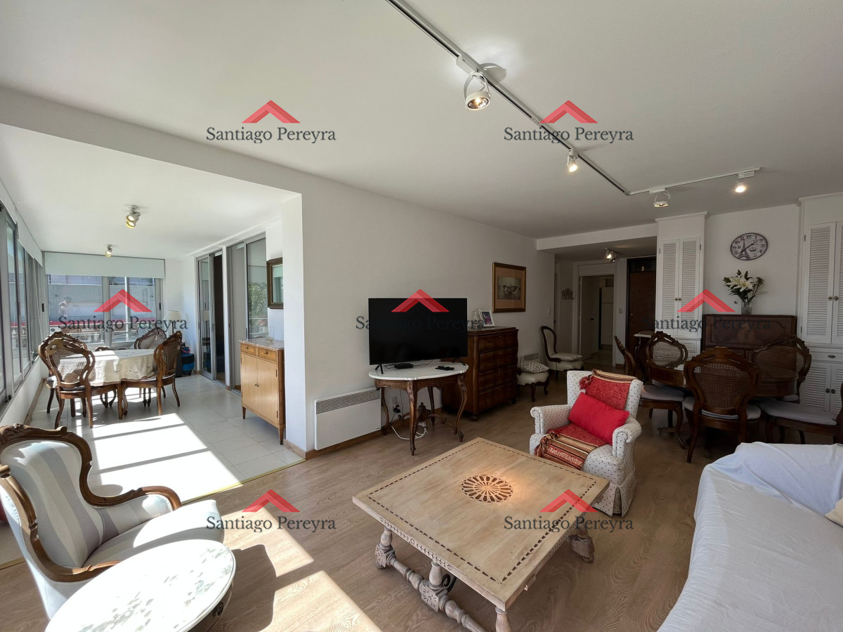 Apartamento ID.14585 - peninsula apartamento de 2 dormitorios y servicio