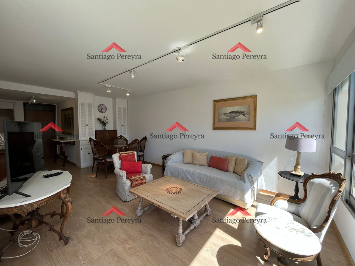 Apartamento ID.14585 - peninsula apartamento de 2 dormitorios y servicio