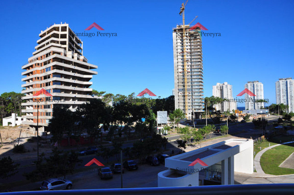 Apartamento ID.5729 - Roosevelt,  a pocas cuadras del mar edificio con todos los servicios