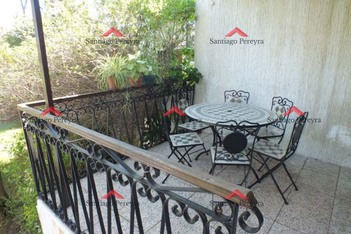Apartamento ID.14379 - Apartamento 3 dormitorios y 3 baños en Mansa, piscina y amplio jardín