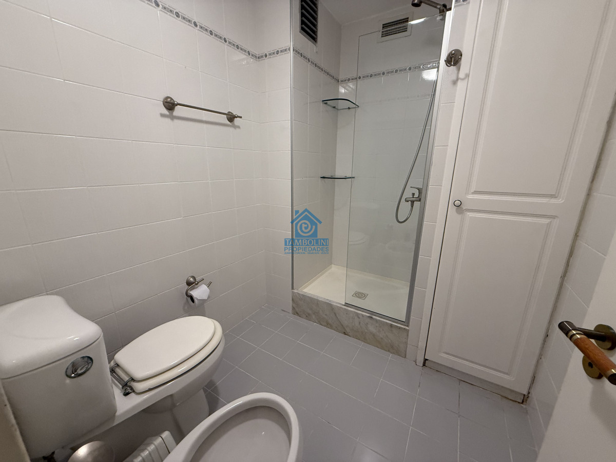 Apartamento ID.313 - FRENTE AL MAR LINDISIMO EDIFICIO CON TODOS LOS SERVICIOS