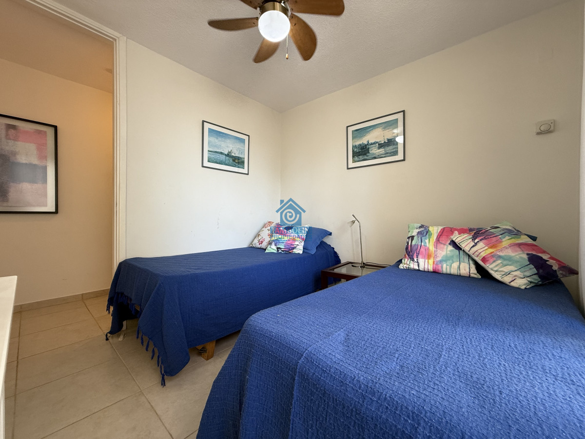 Apartamento ID.674 - Edificio en Brava - Venta 2 dormitorios 2 baños 