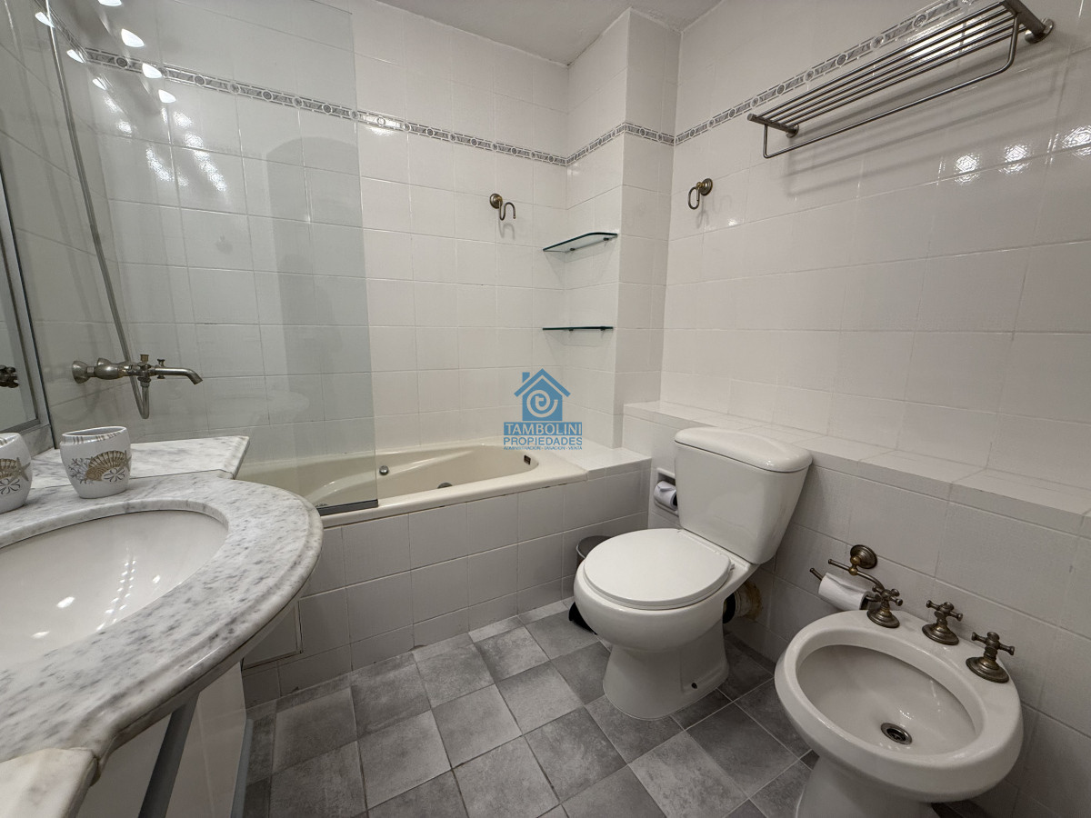 Apartamento ID.313 - FRENTE AL MAR LINDISIMO EDIFICIO CON TODOS LOS SERVICIOS
