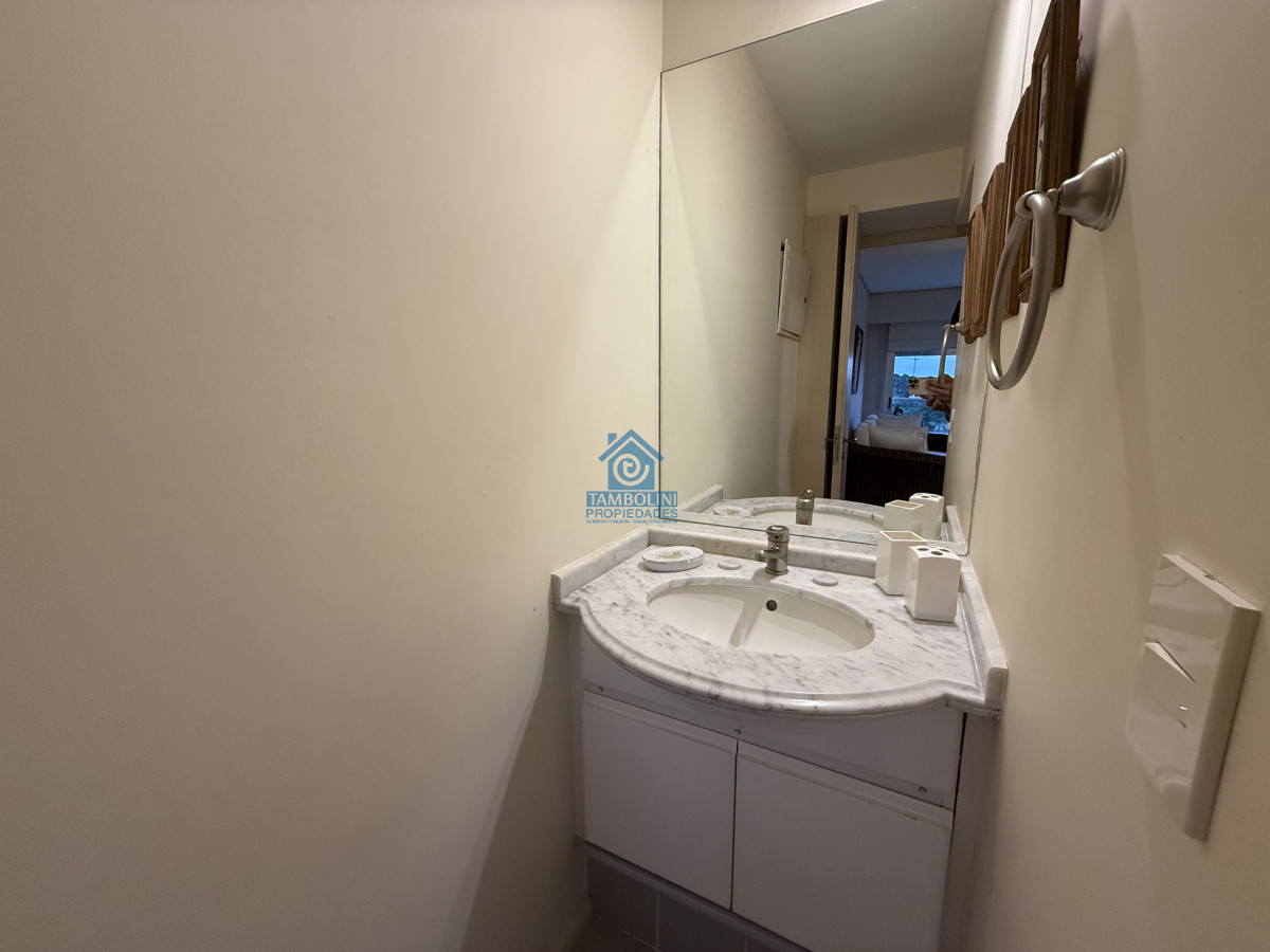 Apartamento ID.313 - FRENTE AL MAR LINDISIMO EDIFICIO CON TODOS LOS SERVICIOS