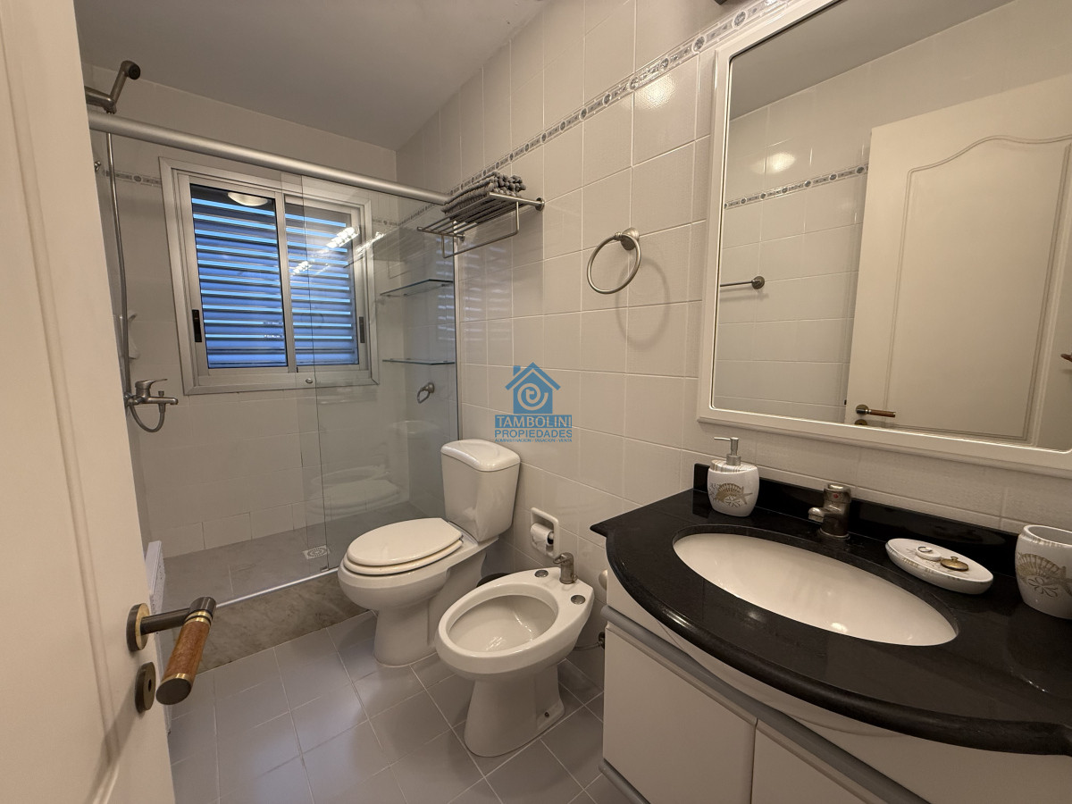 Apartamento ID.313 - FRENTE AL MAR LINDISIMO EDIFICIO CON TODOS LOS SERVICIOS