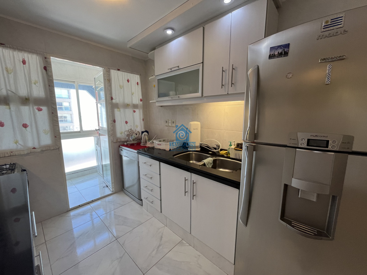 Apartamento ID.333 - VENTA PUNTA DEL ESTE ESPECTACULAR PLANTA EN LA PENINSULA