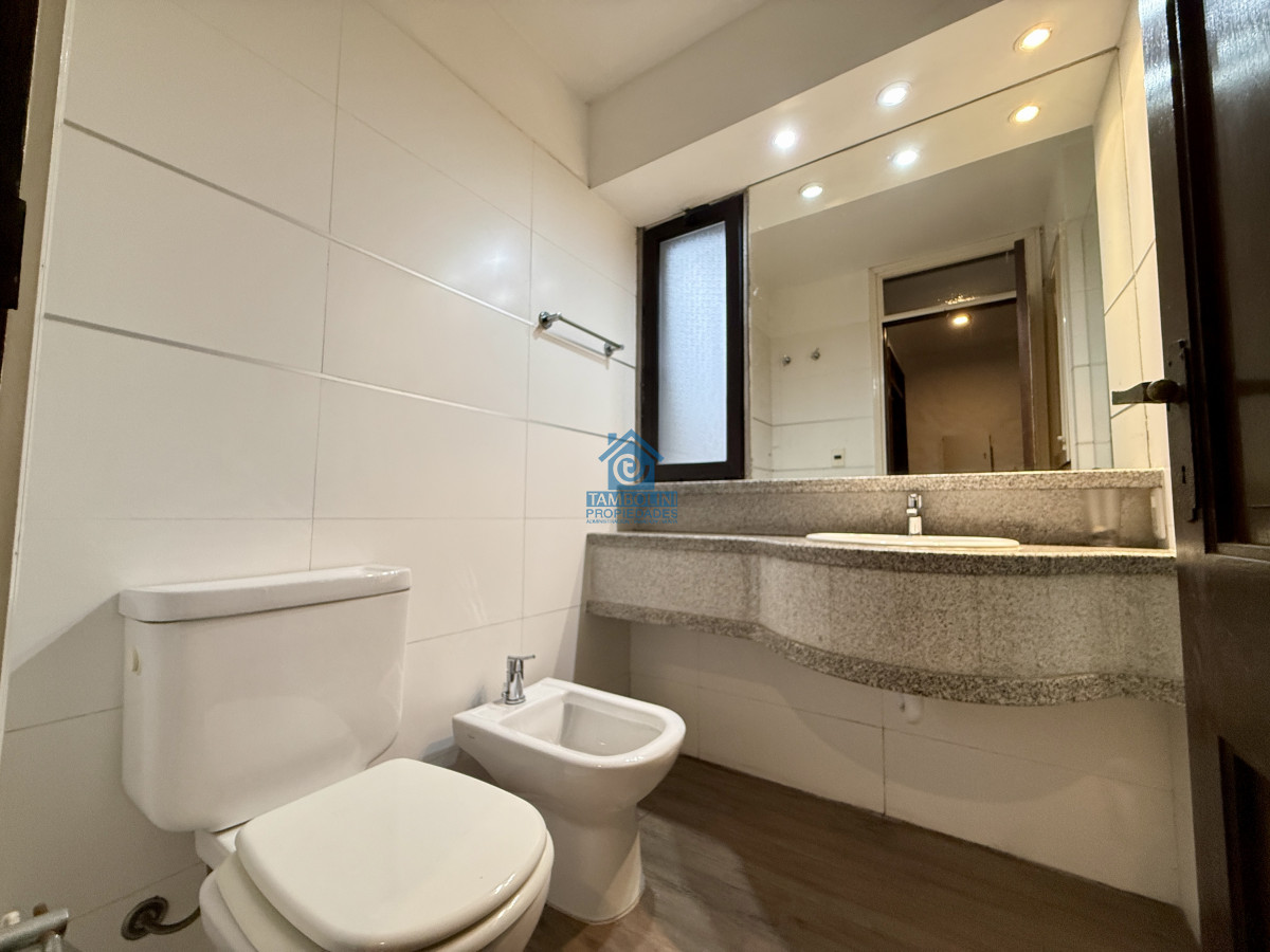 Apartamento ID.925 - Venta y Alquiler Departamento vista total al mar