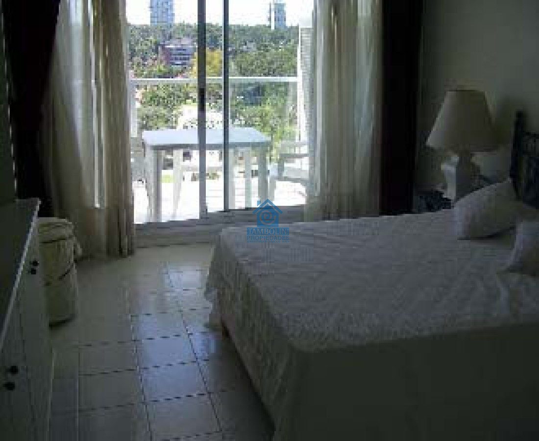 Apartamento ID.313 - FRENTE AL MAR LINDISIMO EDIFICIO CON TODOS LOS SERVICIOS