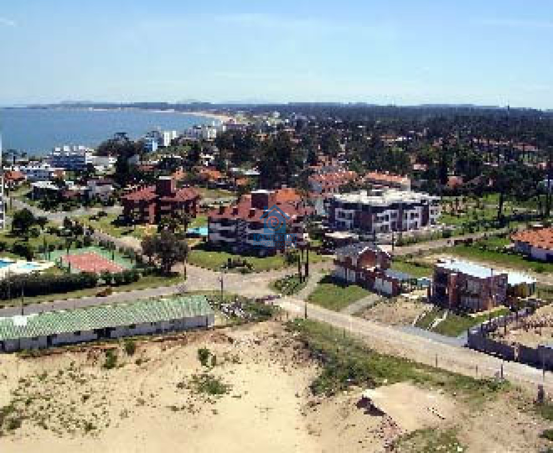 Apartamento ID.313 - FRENTE AL MAR LINDISIMO EDIFICIO CON TODOS LOS SERVICIOS