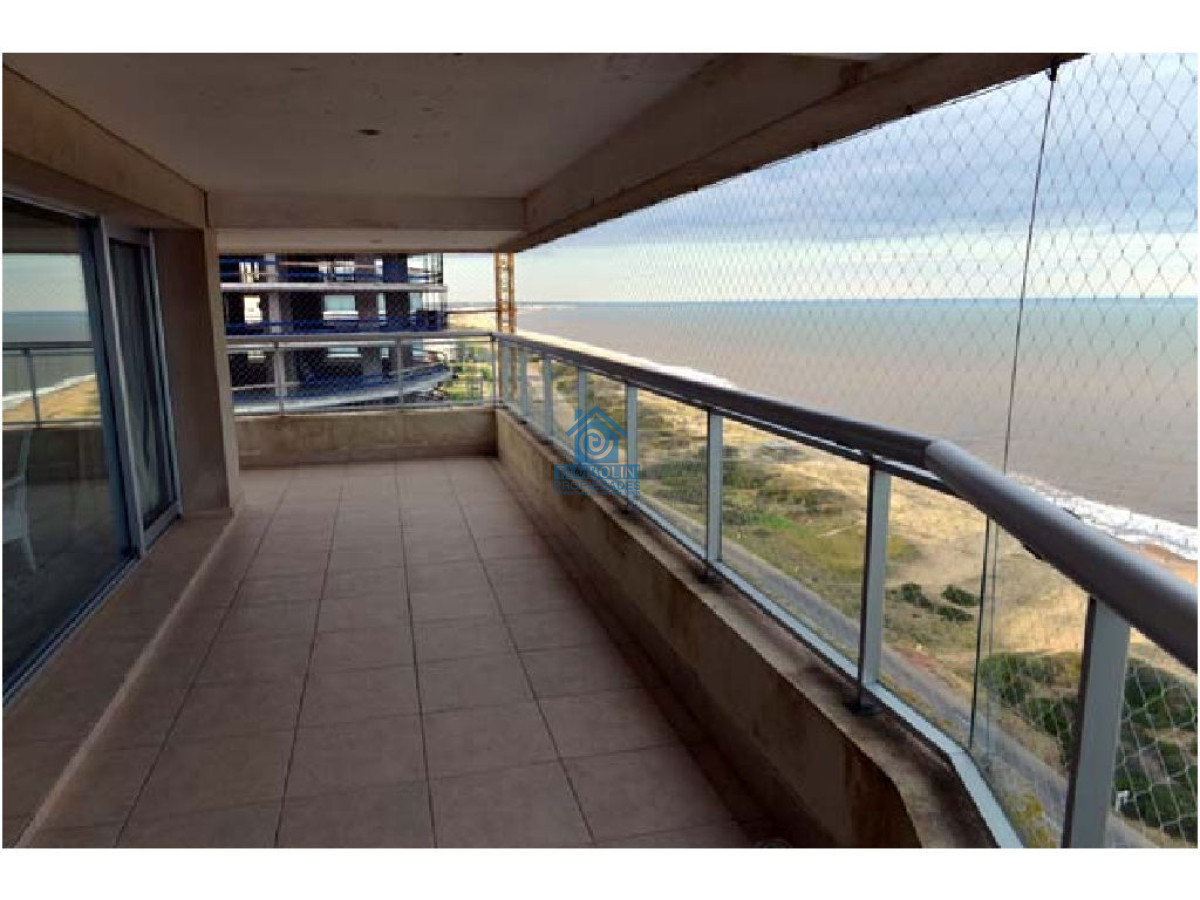 Apartamento ID.542 - Oportunidad de Departamento Venta Torre Lobos 
