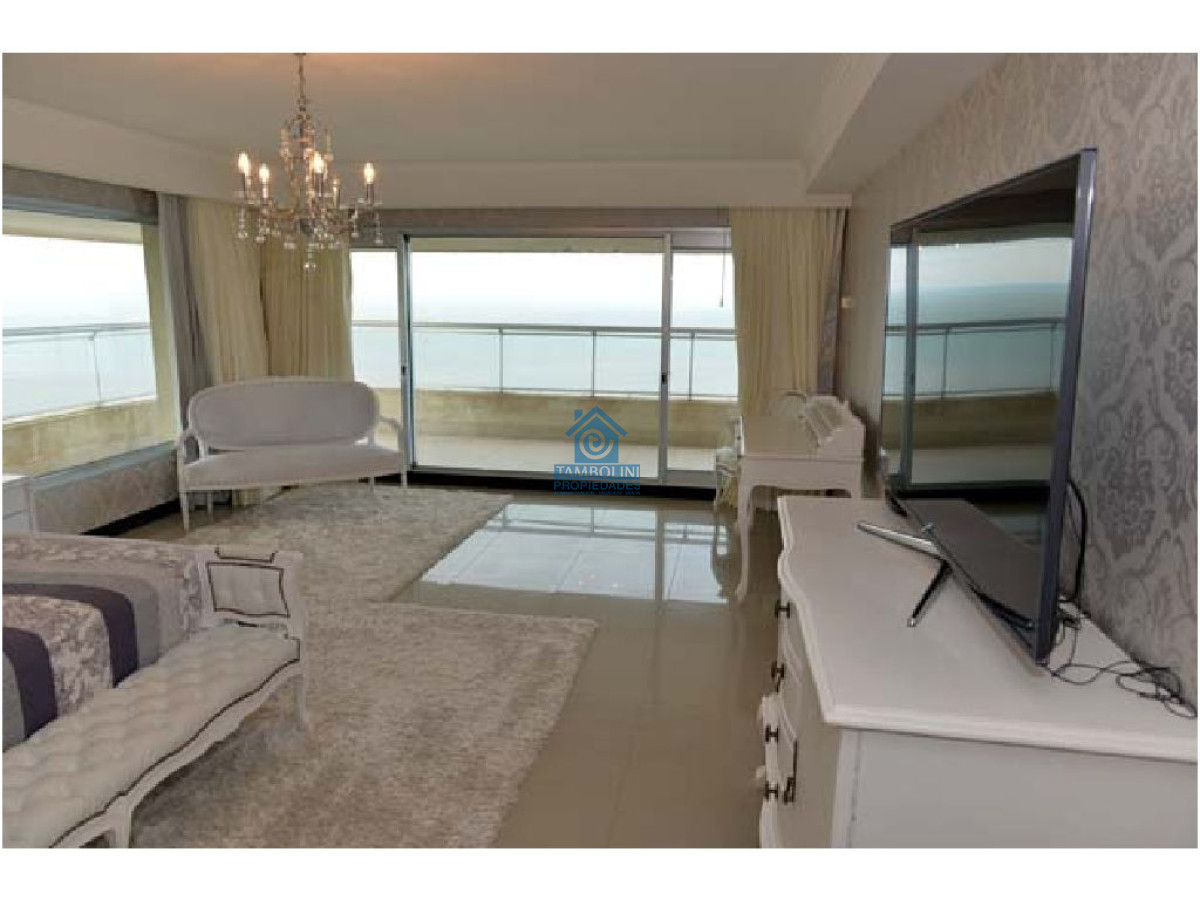 Apartamento ID.542 - Oportunidad de Departamento Venta Torre Lobos 