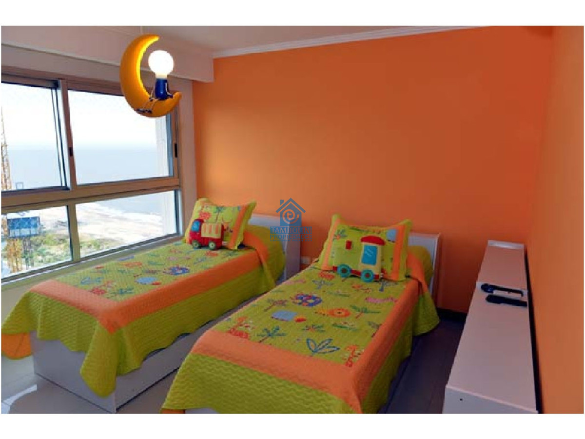 Apartamento ID.542 - Oportunidad de Departamento Venta Torre Lobos 