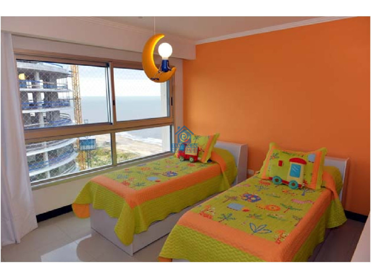 Apartamento ID.542 - Oportunidad de Departamento Venta Torre Lobos 