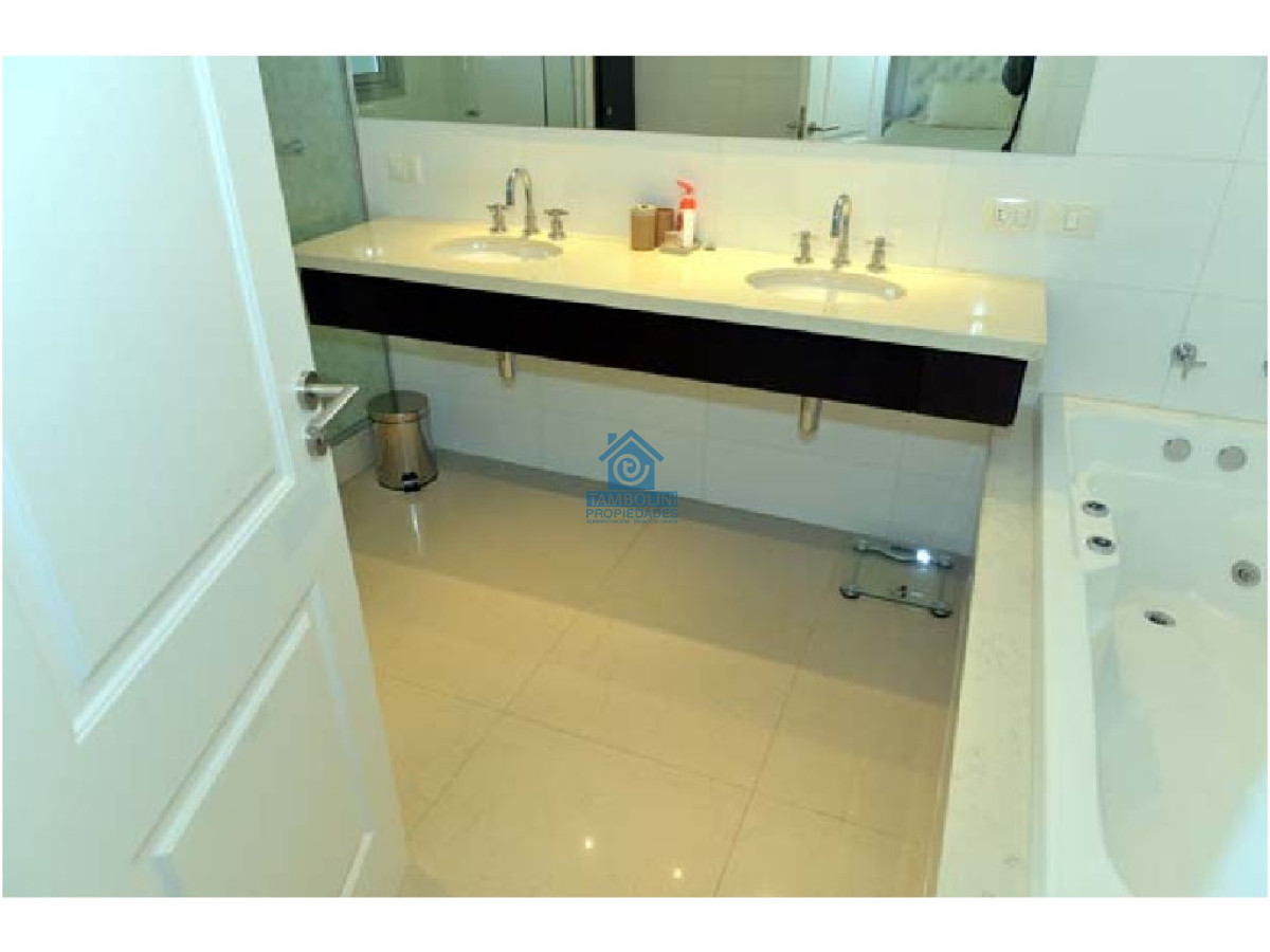Apartamento ID.542 - Oportunidad de Departamento Venta Torre Lobos 