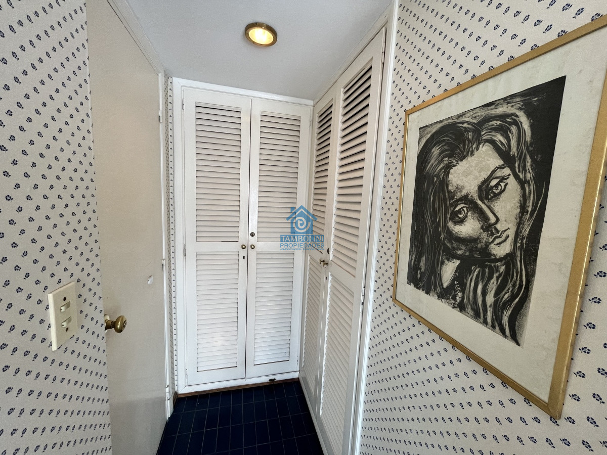 Apartamento ID.323 - Edificio en la entrada de la peninsula