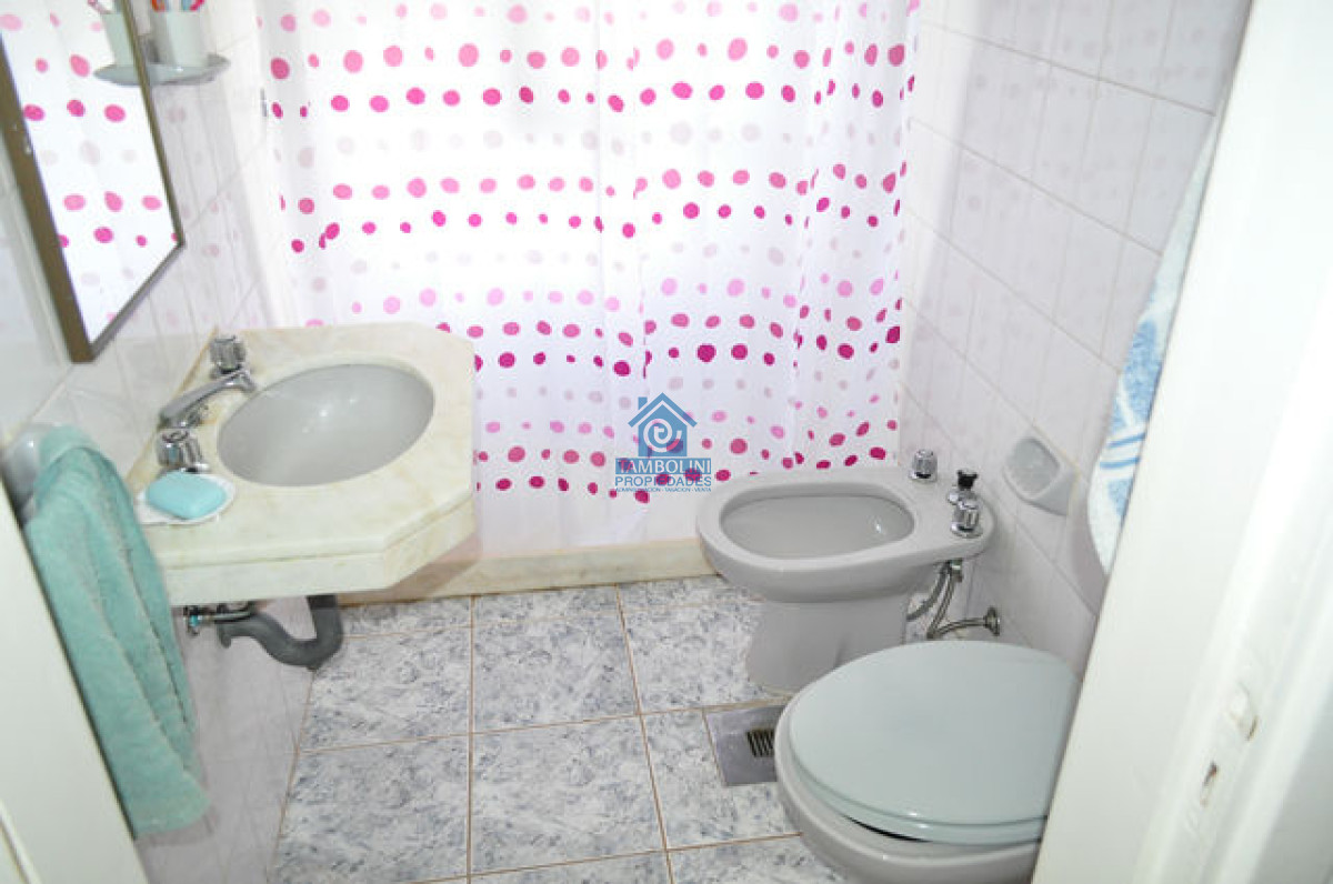 Casa ID.1034 - Casa ubicada en Cantegril con lindo terreno