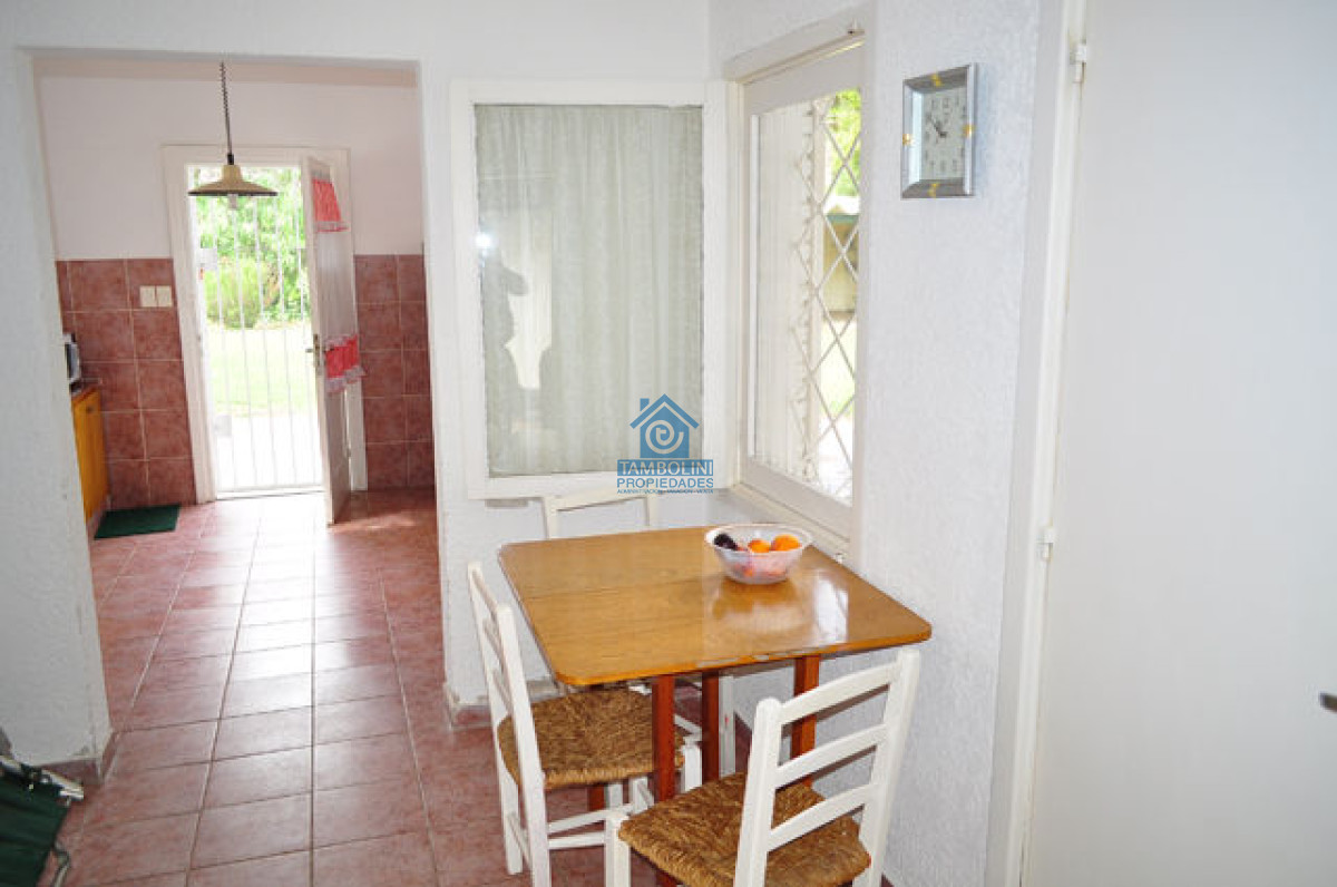 Casa ID.1034 - Casa ubicada en Cantegril con lindo terreno