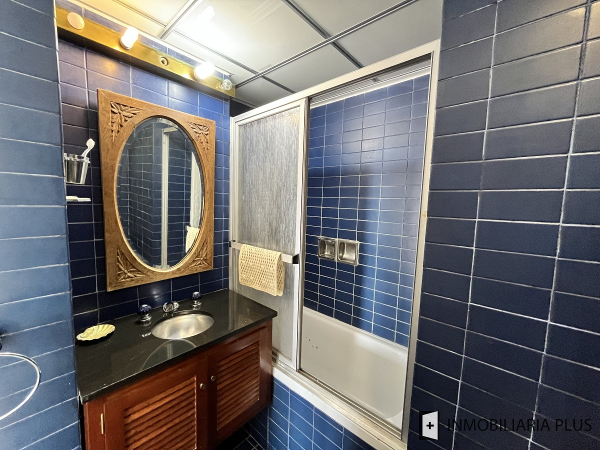 Apartamento ID.1108 - Venta de Apartamento de 2 dormitorios y 2 Baños en la península de Punta del Este