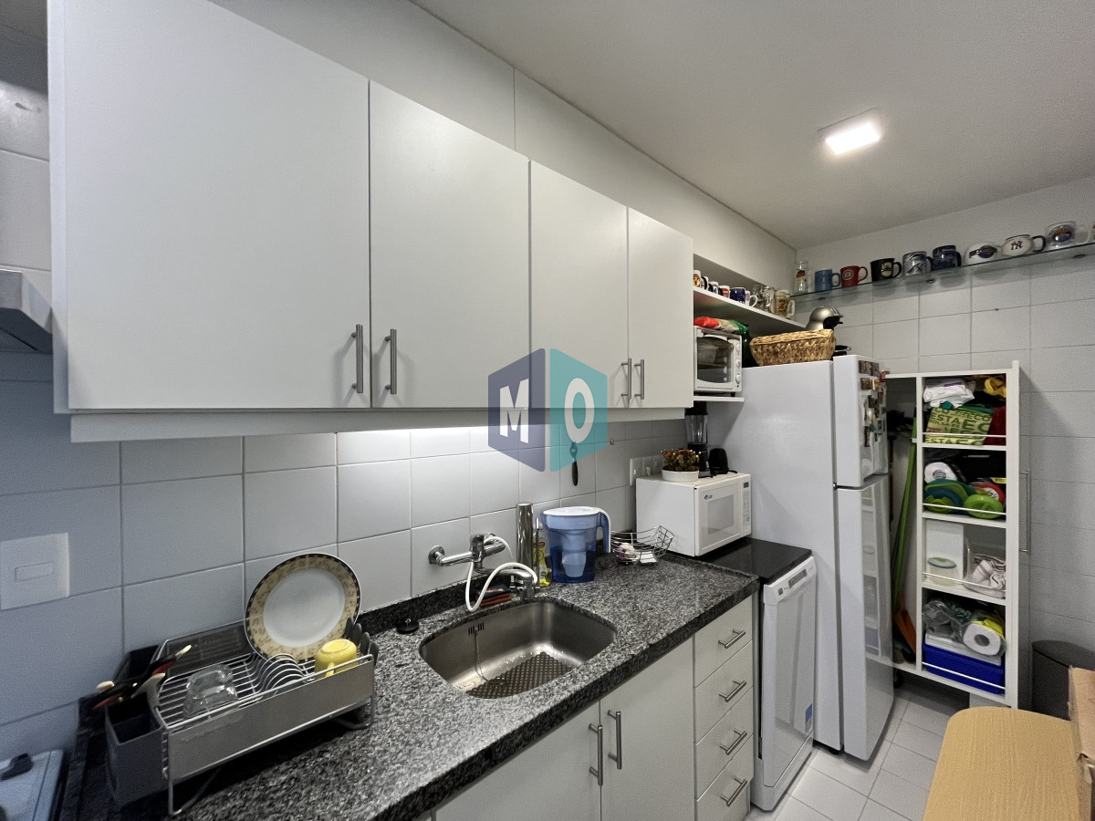 Apartamento ID.618 - edificio en zona brava, muy cerca de la peninsula