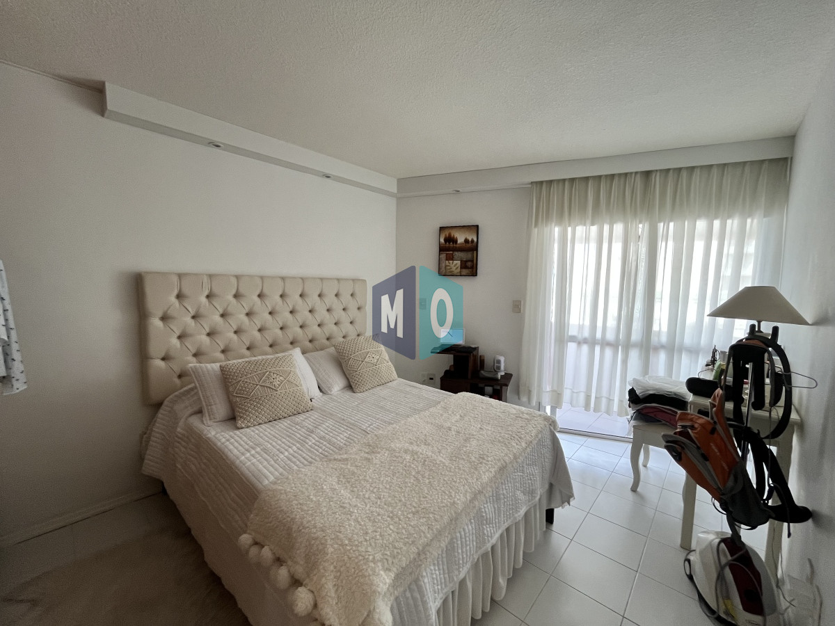 Apartamento ID.618 - edificio en zona brava, muy cerca de la peninsula