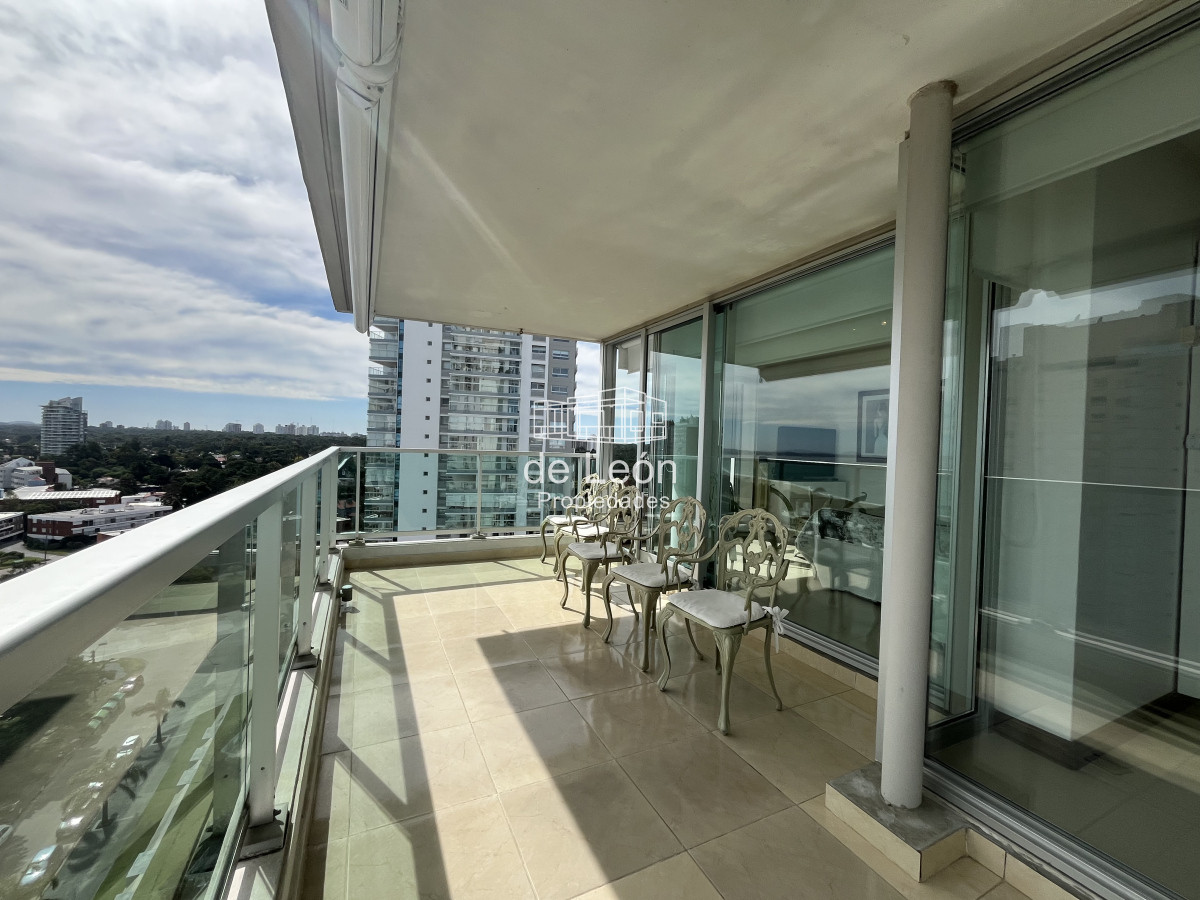 Apartamento ID.15246 - excelente vista mansa