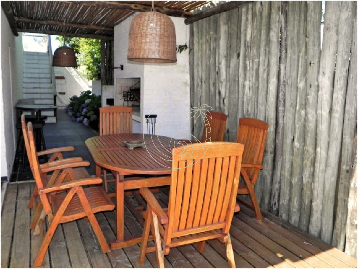 Casa ID.21092882 - Casa en La Barra, 4 dormitorios 