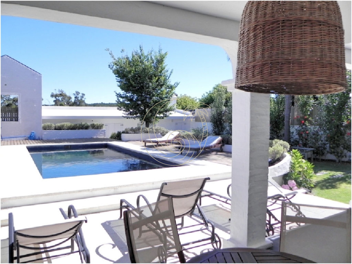 Casa ID.21092882 - Casa en La Barra, 4 dormitorios 