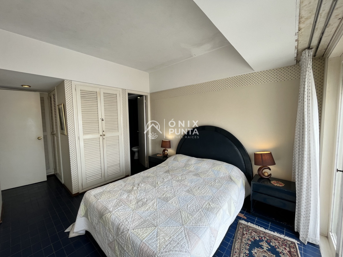 Apartamento ID.253 - Edificio en la entrada de la peninsula