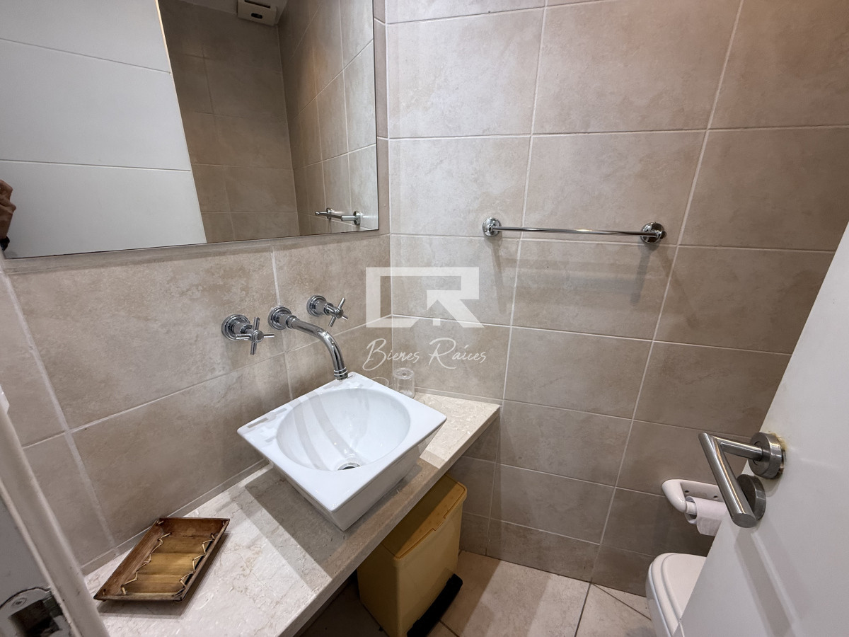 Apartamento ID.579 - edificio Torre O en playa brava.