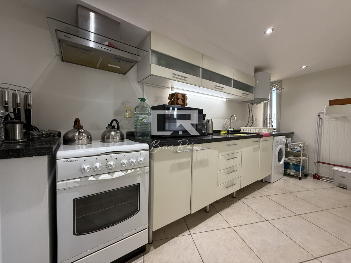 Apartamento ID.579 - edificio Torre O en playa brava.