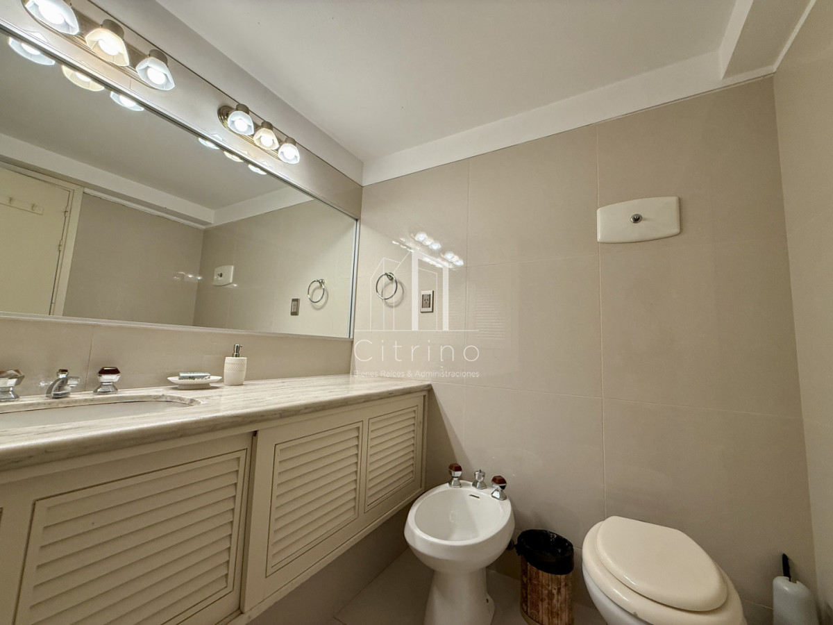 Apartamento ID.2323 - Alquiler temporal  Torre El Torreón  Punta del Este