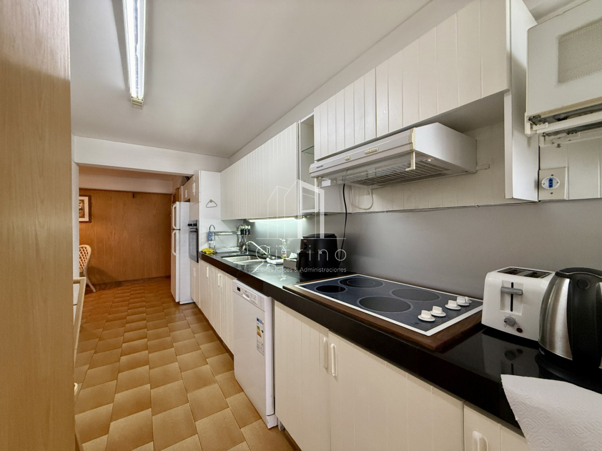 Apartamento ID.2323 - Alquiler temporal  Torre El Torreón  Punta del Este