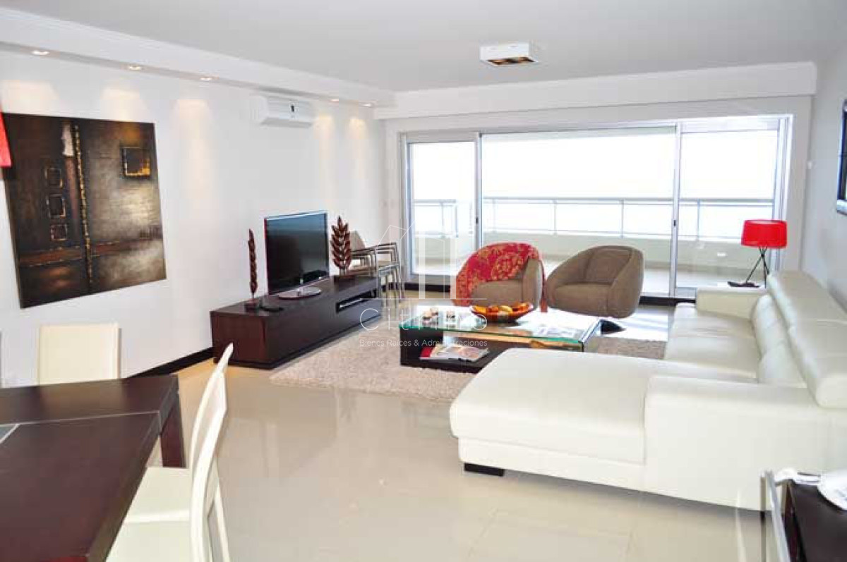 Apartamento ID.1973 - Apartamento en Punta del Este, Brava