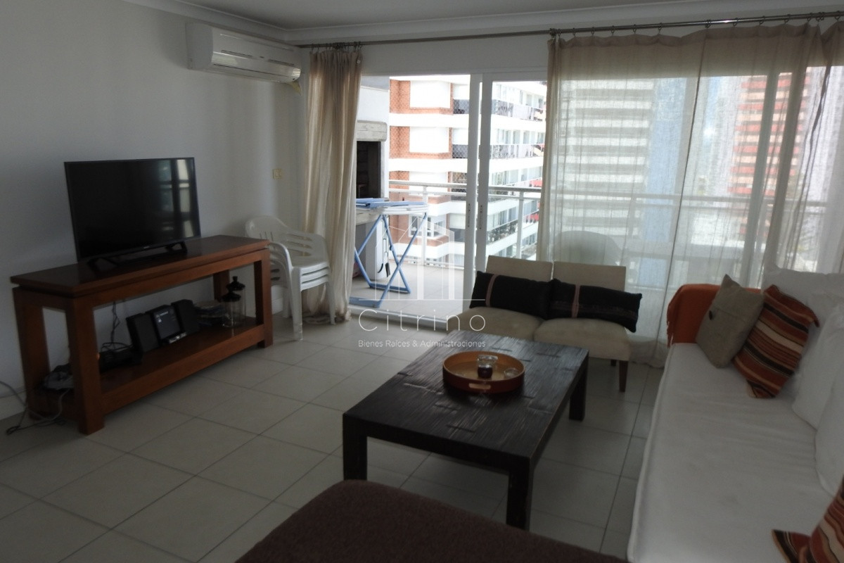 Apartamento ID.2432 - TORRE  DE ALTA GAMA CON TODOS LOS SERVICIOS