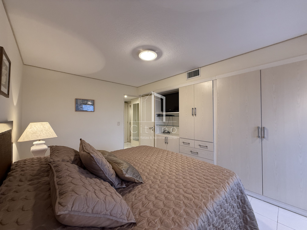 Apartamento ID.2044 - Alquiler Temporal  Lincoln Center Punta del Este