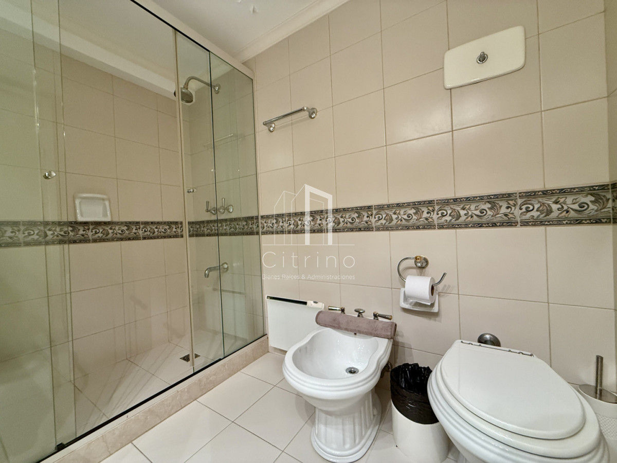 Apartamento ID.2323 - Alquiler temporal  Torre El Torreón  Punta del Este