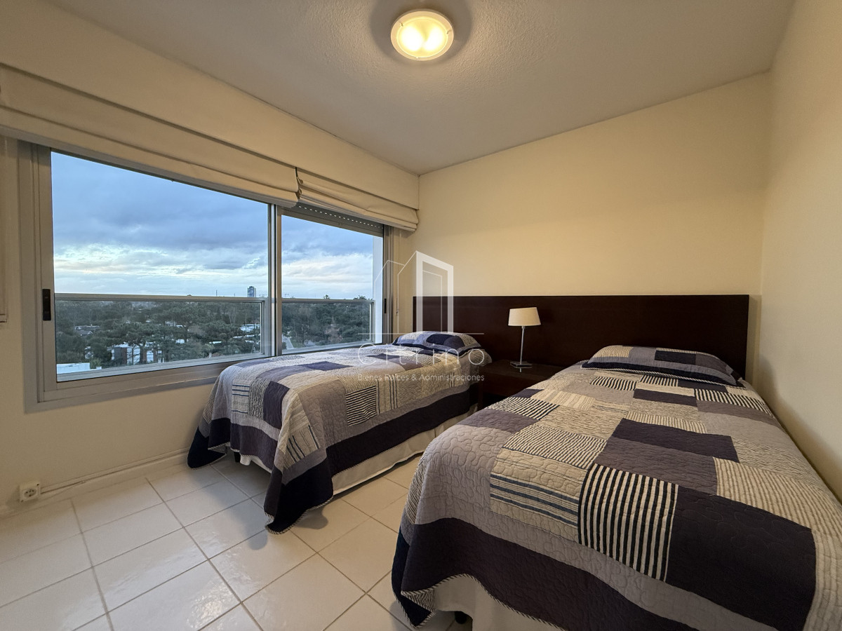 Apartamento ID.2044 - Alquiler Temporal  Lincoln Center Punta del Este