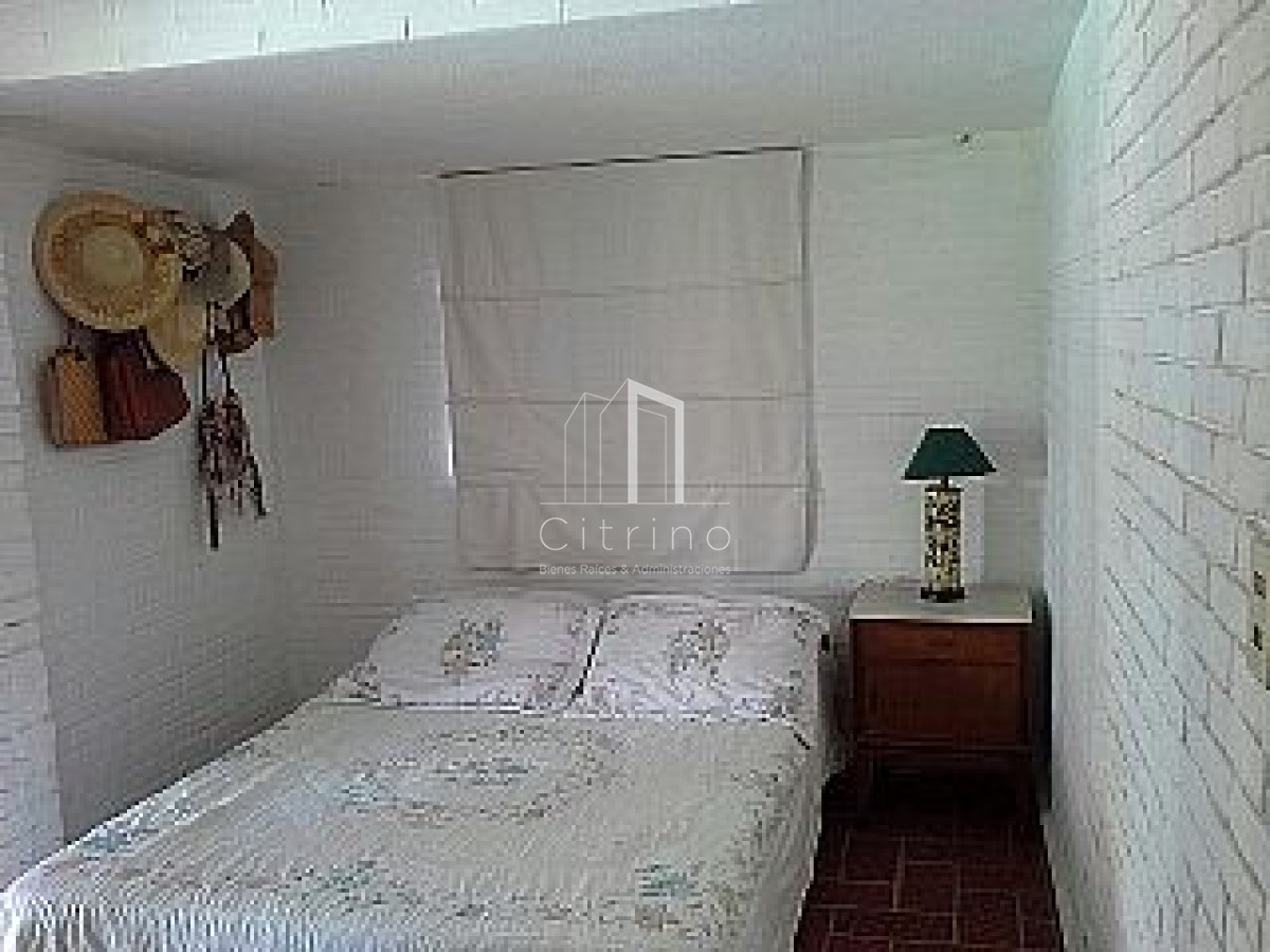 Casa ID.1545 - Hermosa casa a pasos del mar