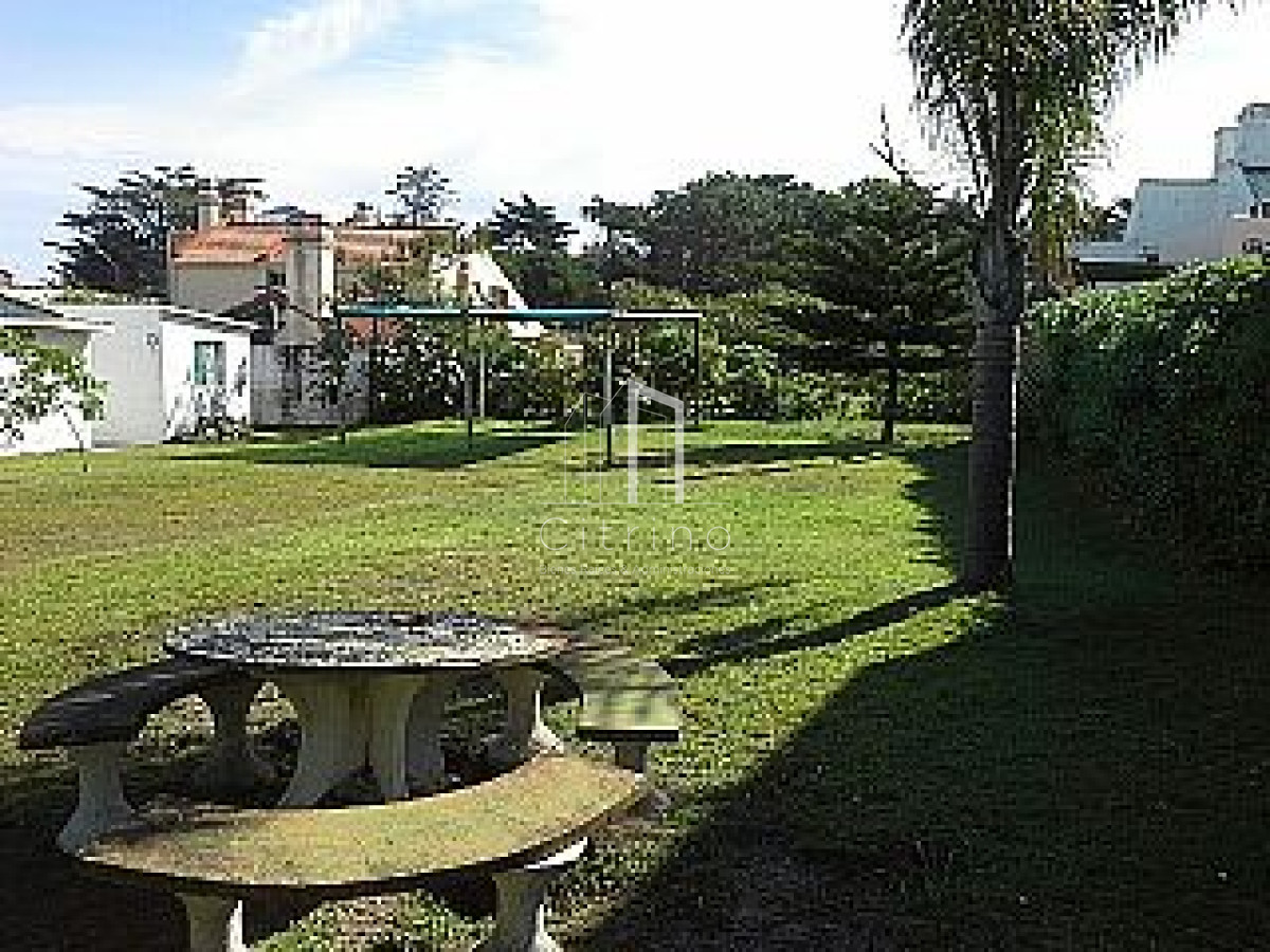 Casa ID.1545 - Hermosa casa a pasos del mar