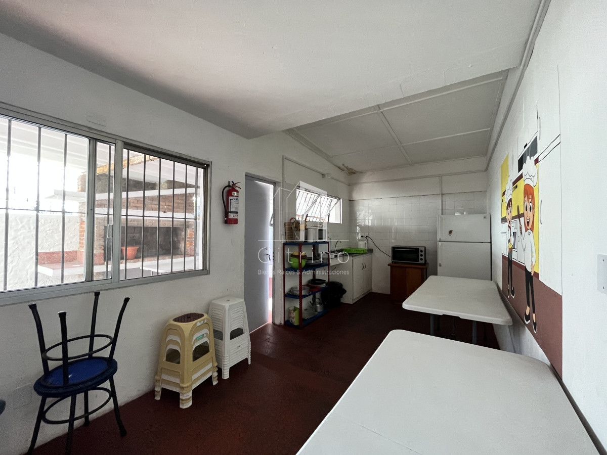 Local Comercial ID.783 - GRAN LOCAL EN VENTA