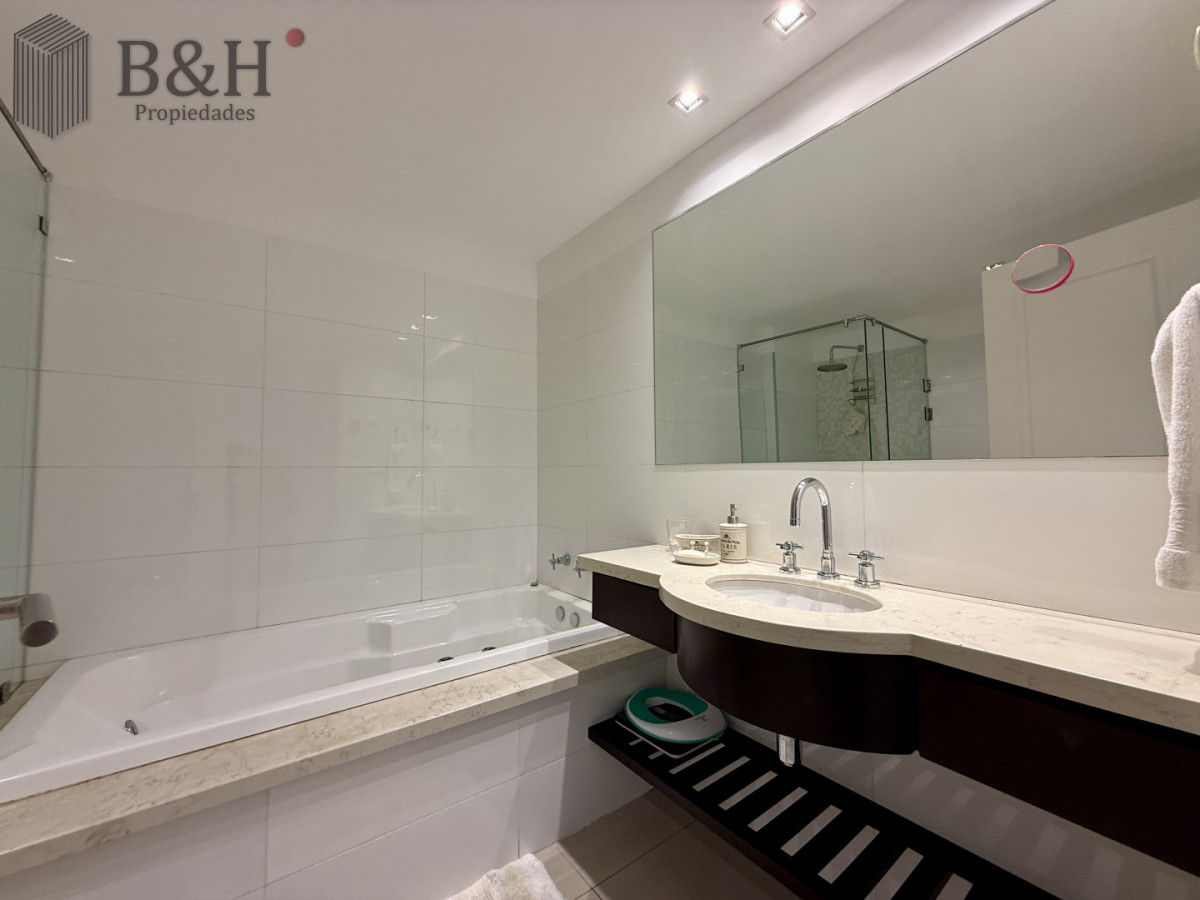 Apartamento ID.5585 - SOLAMENTE ALQUILER TEMPORADA DE VERANO CON TODOS LOS SERVICIOS CONSULTENOS Apartamento en Brava - Punta del Este