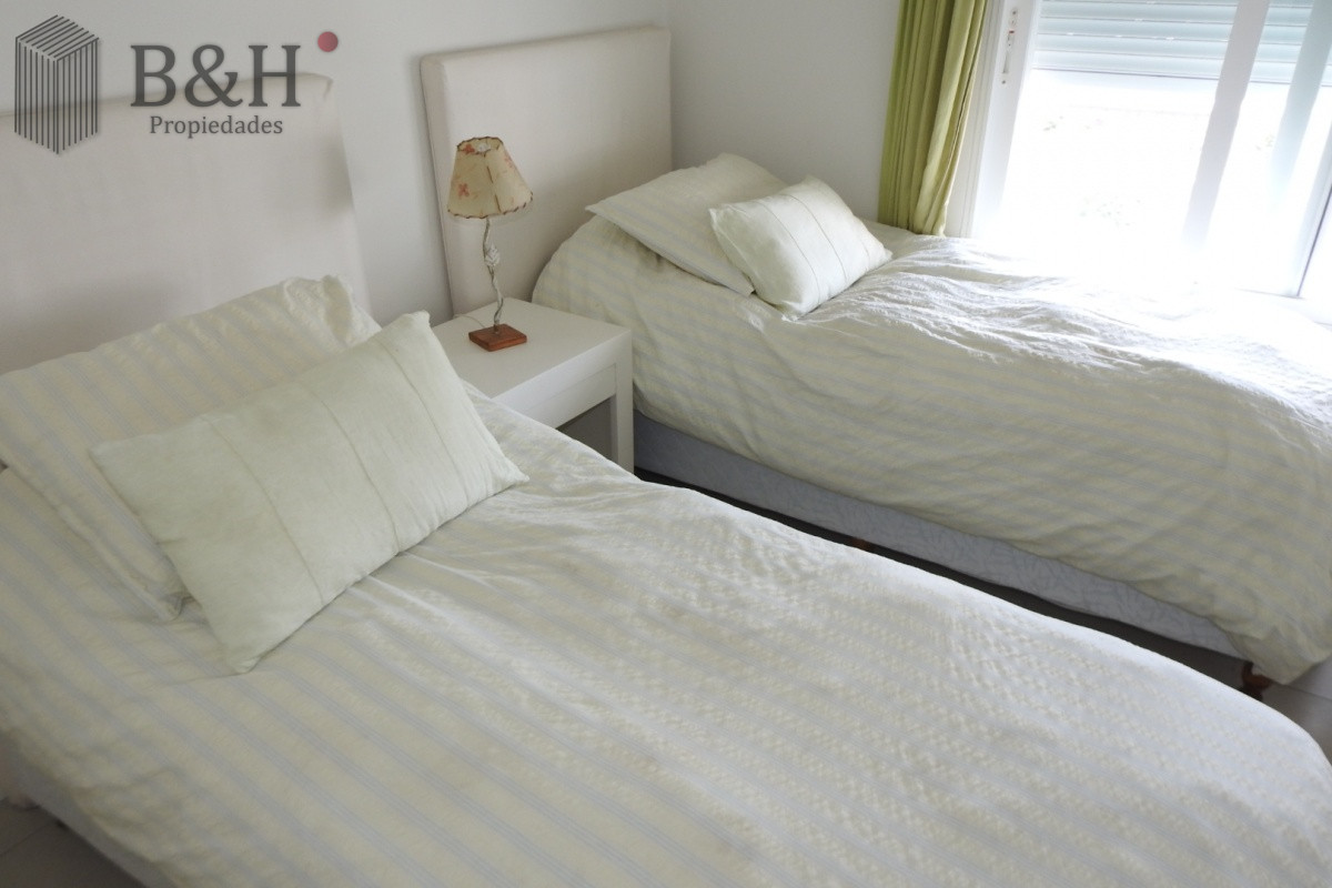 Apartamento ID.7211 - VENTA APARTAMENTO MANHATAN CHIVERTA PUNTA DEL ESTE