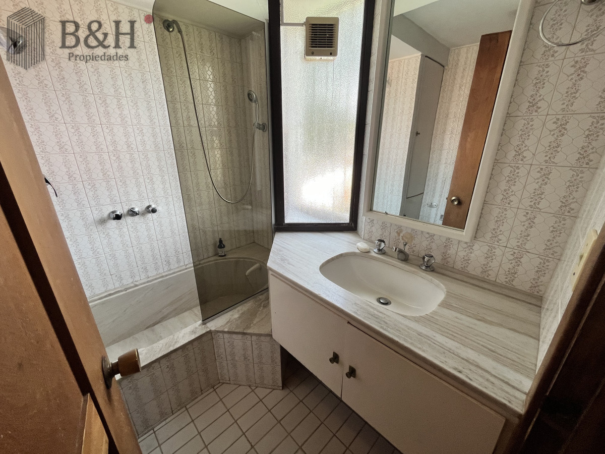 Apartamento ID.7365 - Apartamento en venta en el  playa mansa 