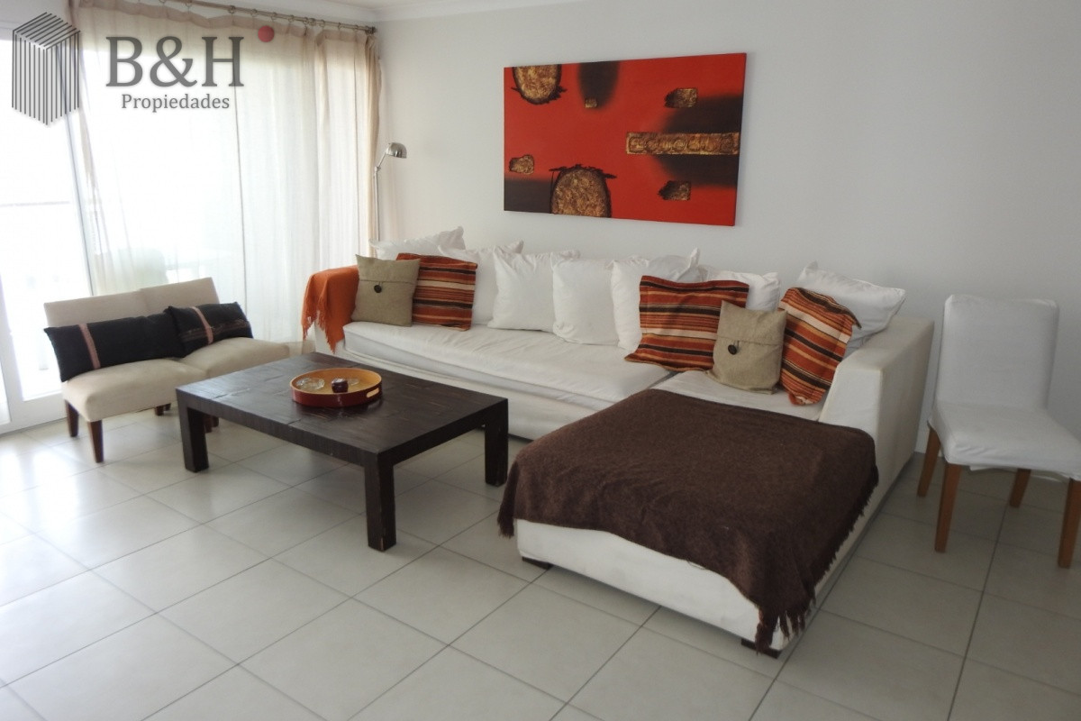 VENTA APARTAMENTO MANHATAN CHIVERTA PUNTA DEL ESTE - BYH7211A