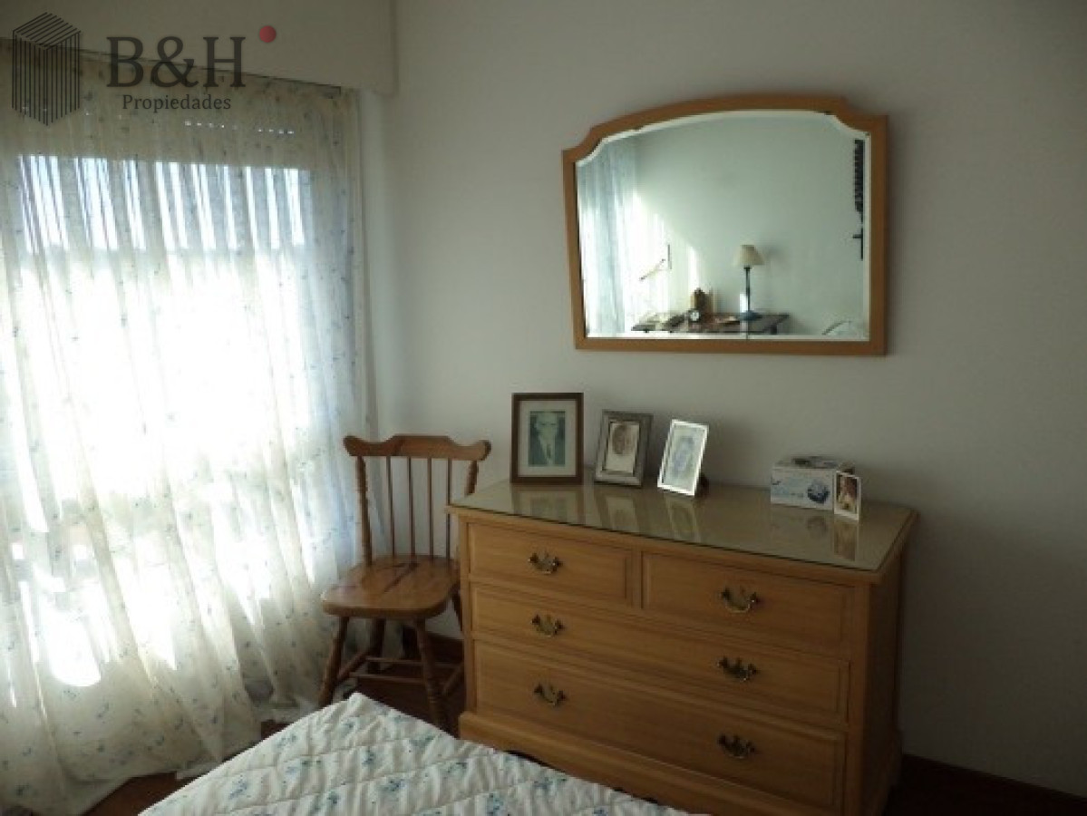 Apartamento ID.2472 - bicado sobre la Avda. ROOSVELT, estratégicamente a metros del Punta Shopping  ESCUCHA OFERTAS