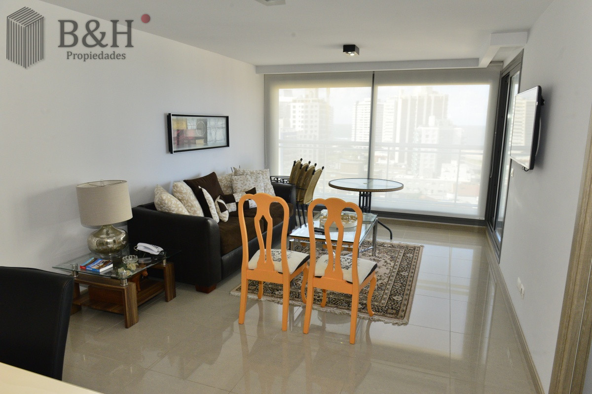 Apartamento ID.6997 - Apartamento en Aidy Grill Punta del Este a la venta Piscina