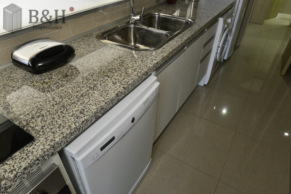 Apartamento ID.6997 - Apartamento en Aidy Grill Punta del Este a la venta Piscina