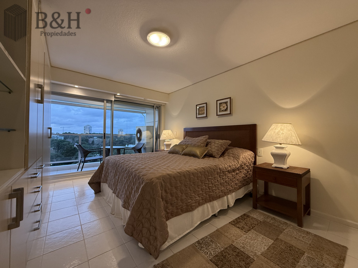 Apartamento ID.5845 - Alquiler Temporal  Lincoln Center Punta del Este