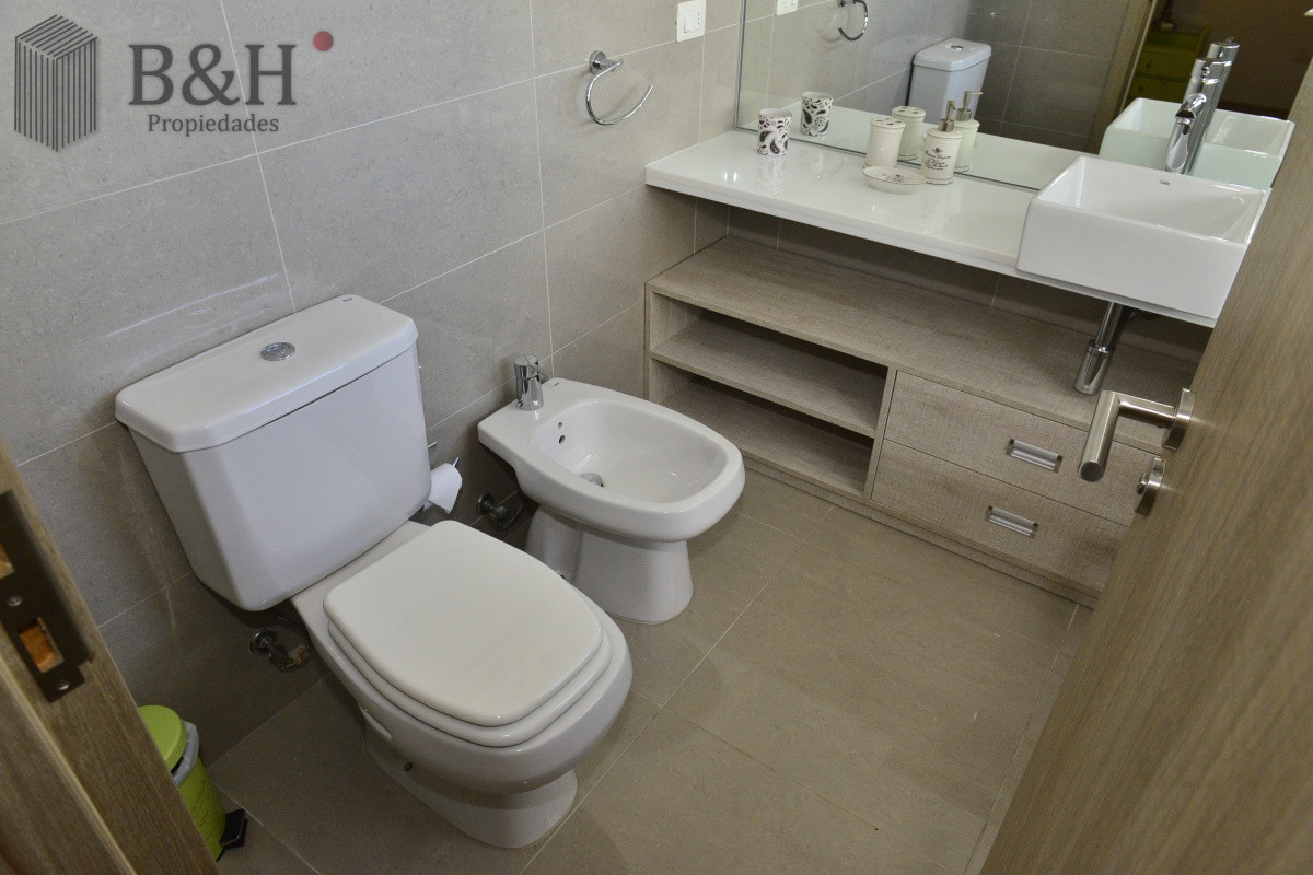 Apartamento ID.6997 - Apartamento en Aidy Grill Punta del Este a la venta Piscina